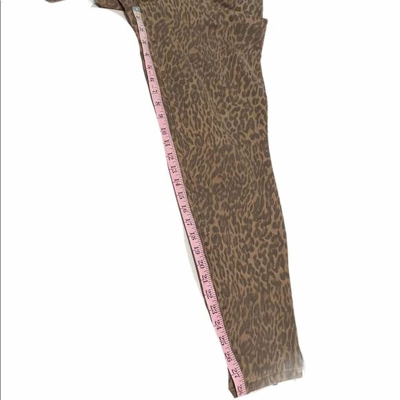 Style & Co Wild Puma Skinny Jeans Curvy Mid Rise Tummy Control Animal Print 12 - Picture 5 of 12